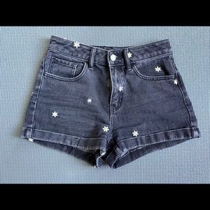 Daisy Denim Mom Shorts